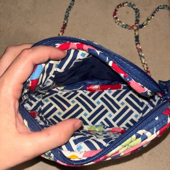 Vera Bradley Chain Strap Multicolor Floral Mini Crossbody Bag - Picture 3 of 5
